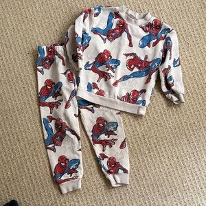 H&M Marvel Spider-Man Sweatshirt & Sweatpants Set Size 5T
